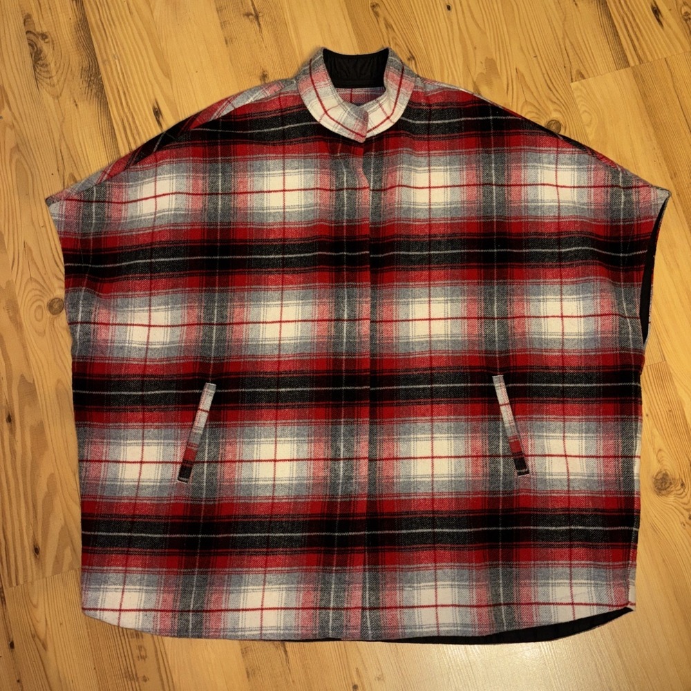 Eddie Bauer M Sonoma Cape Poncho Wool Blend Red Black Gray Plaid Pockets Snap